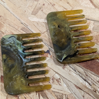 Pocket Comb | Med Bottle Amber